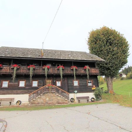 Beautiful Apartment In A Renovated Farmhouse In Fresach Carinthia ภายนอก รูปภาพ